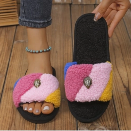 New Flat Sandals Women Luxury Brand New Summer Versatile Fashion Slippers Thick Soled Bottomed Beach Slipper Sandals